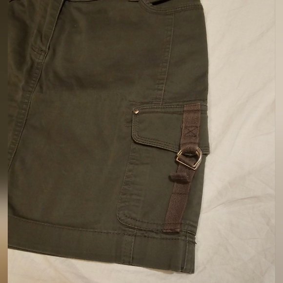 White House Black Market Army Green Cargo Skirt Size 4 - Picture 3 of 13